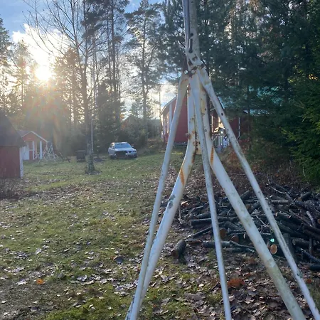 Paratiisi Maan Paeaellae! Lodge